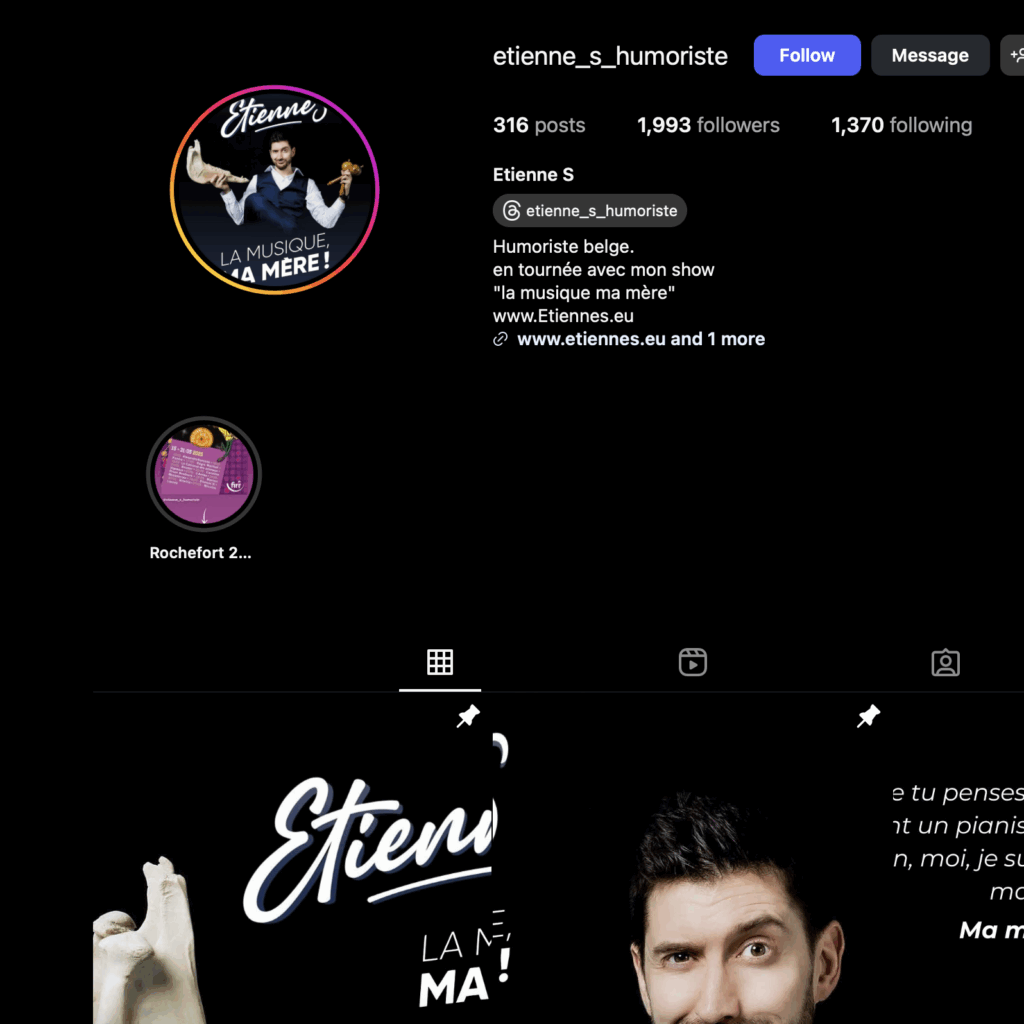 Étienne S. est musicien, comédien et humoriste,